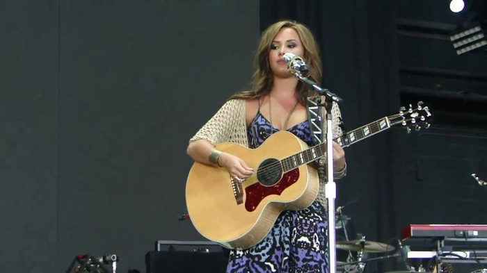 Demi Lovato Stop The World Soundcheck Tampa {HD} 0646