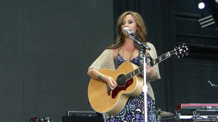 Demi Lovato Stop The World Soundcheck Tampa {HD} 0654