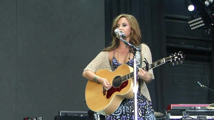 Demi Lovato Stop The World Soundcheck Tampa {HD} 0674