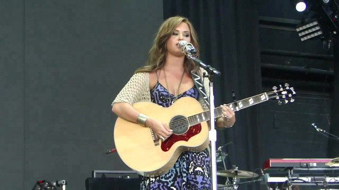 Demi Lovato Stop The World Soundcheck Tampa {HD} 0693
