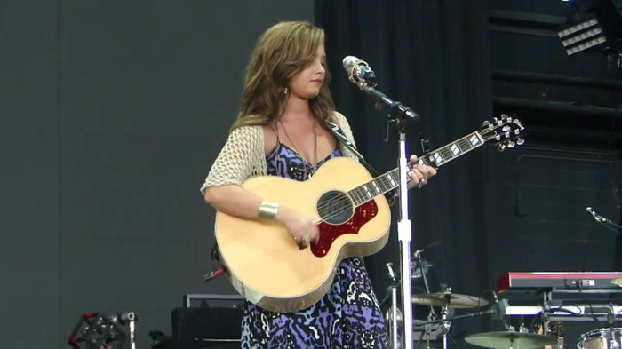 Demi Lovato Stop The World Soundcheck Tampa {HD} 0768