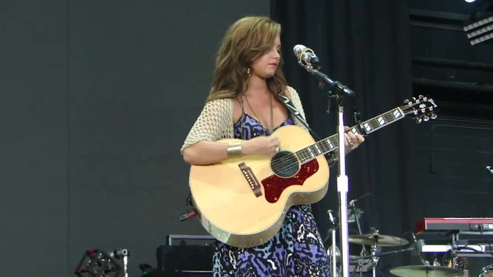 Demi Lovato Stop The World Soundcheck Tampa {HD} 0785