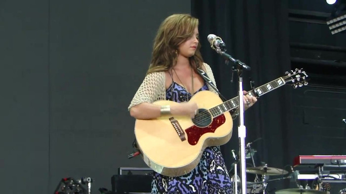 Demi Lovato Stop The World Soundcheck Tampa {HD} 0788