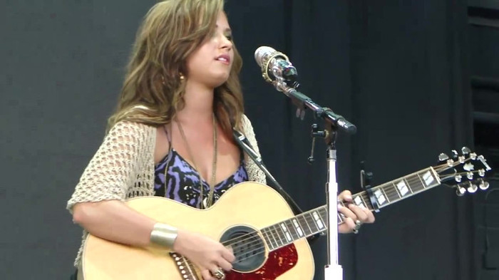 Demi Lovato Stop The World Soundcheck Tampa {HD} 1661 Demi Lovato Stop The World Soundcheck Tampa {HD} 1661