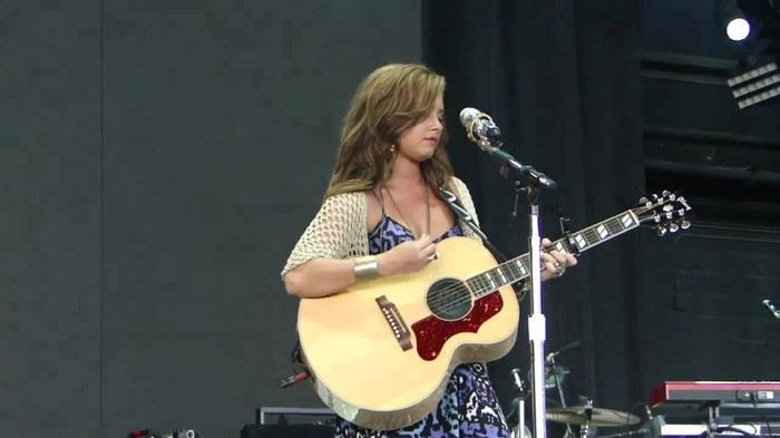 Demi Lovato Stop The World Soundcheck Tampa {HD} 0813