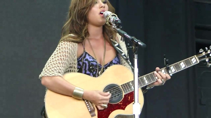 Demi Lovato Stop The World Soundcheck Tampa {HD} 1685