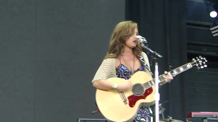Demi Lovato Stop The World Soundcheck Tampa {HD} 0855