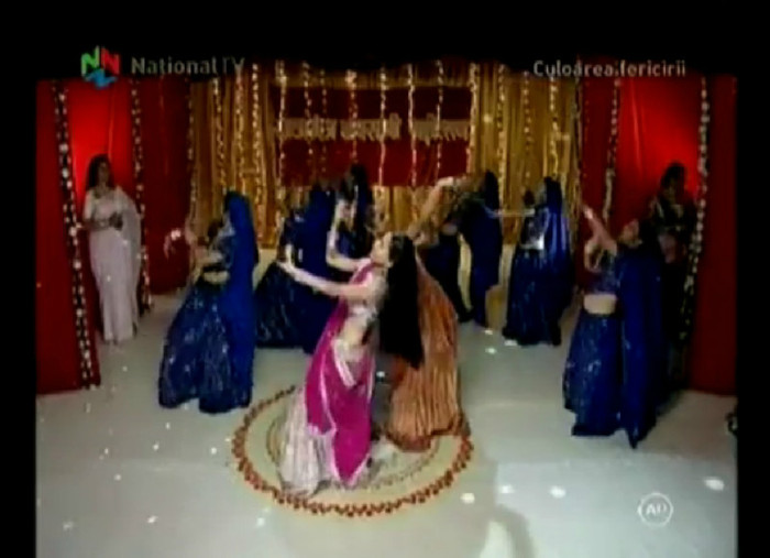 9 - Sapna Babul Ka Bidaai-Sadhna and Ragini Dance