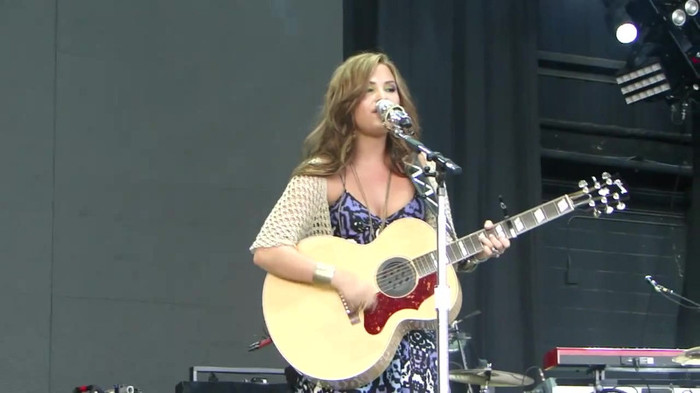Demi Lovato Stop The World Soundcheck Tampa {HD} 0889