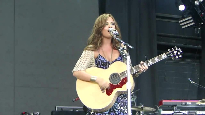 Demi Lovato Stop The World Soundcheck Tampa {HD} 0902 - Demilush - Stop The World Soundcheck Tampa Part oo1