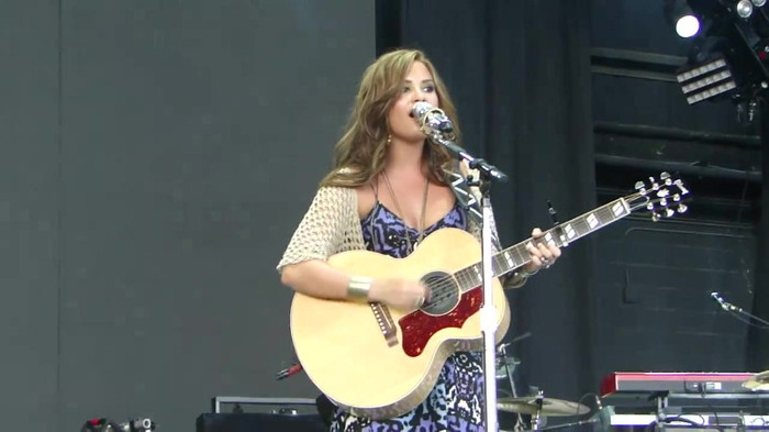 Demi Lovato Stop The World Soundcheck Tampa {HD} 0904 - Demilush - Stop The World Soundcheck Tampa Part oo1