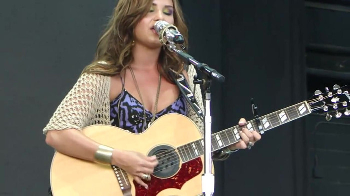 Demi Lovato Stop The World Soundcheck Tampa {HD} 1793 Demi Lovato Stop The World Soundcheck Tampa {HD} 1793