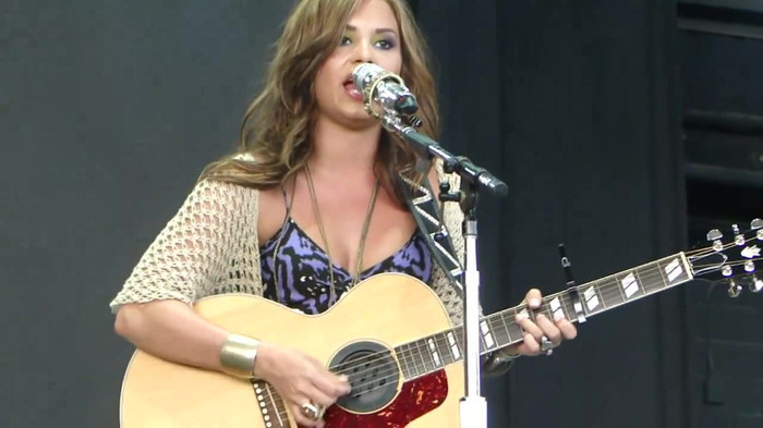 Demi Lovato Stop The World Soundcheck Tampa {HD} 1838 Demi Lovato Stop The World Soundcheck Tampa {HD} 1838