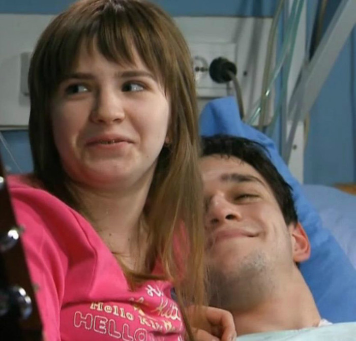 553817_289780184429416_171097646297671_670075_2050896015_n