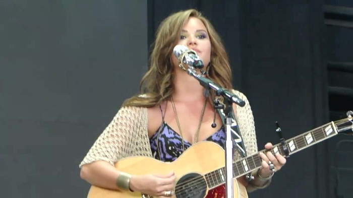 Demi Lovato Stop The World Soundcheck Tampa {HD} 1448