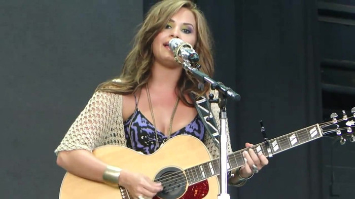 Demi Lovato Stop The World Soundcheck Tampa {HD} 1954 Demi Lovato Stop The World Soundcheck Tampa {HD} 1954