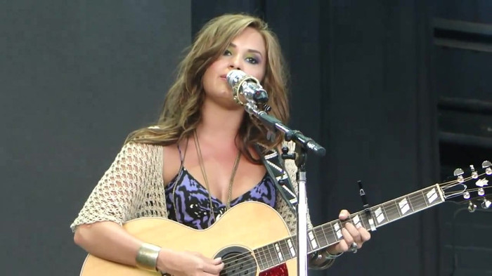 Demi Lovato Stop The World Soundcheck Tampa {HD} 1970