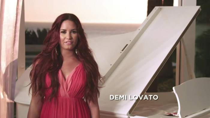 ACUVUE® 1-DAY Contest_ Demi Lovato 092