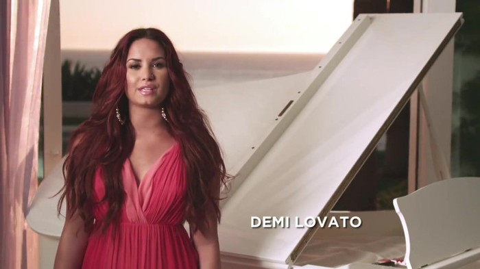 ACUVUE® 1-DAY Contest_ Demi Lovato 110