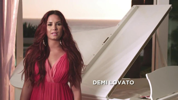 ACUVUE® 1-DAY Contest_ Demi Lovato 111