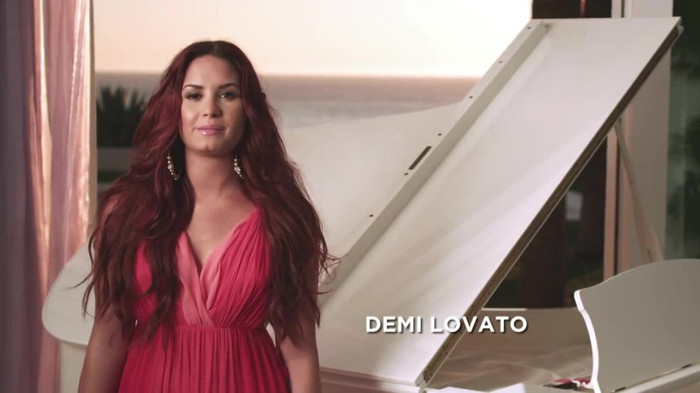 ACUVUE® 1-DAY Contest_ Demi Lovato 122