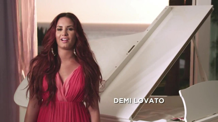 ACUVUE® 1-DAY Contest_ Demi Lovato 132