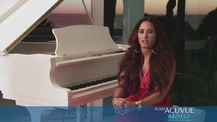 Demi Lovato talks following her dream_ ACUVUE® 1-DAY Contest Stories 0012