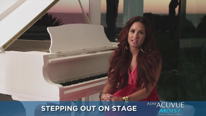 Demi Lovato talks following her dream_ ACUVUE® 1-DAY Contest Stories 0180