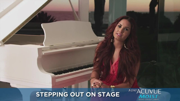 Demi Lovato talks following her dream_ ACUVUE® 1-DAY Contest Stories 0202