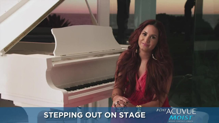 Demi Lovato talks following her dream_ ACUVUE® 1-DAY Contest Stories 0228