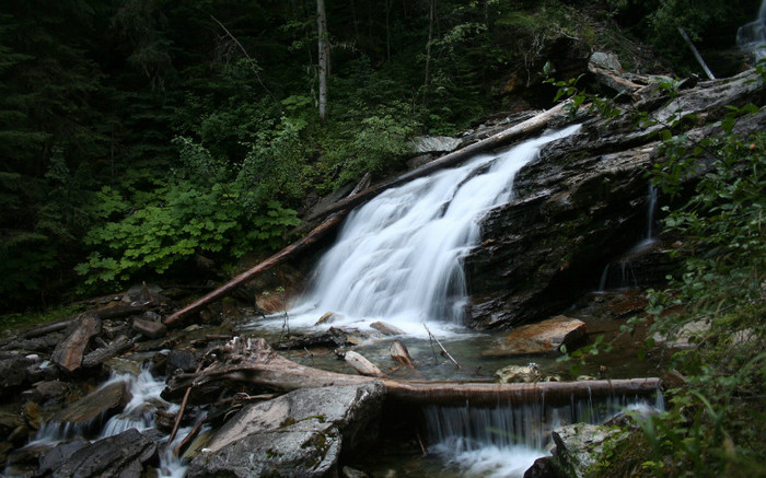 00601_findingaway_2560x1600
