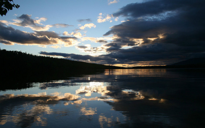 00649_almostnightfall_2560x1600
