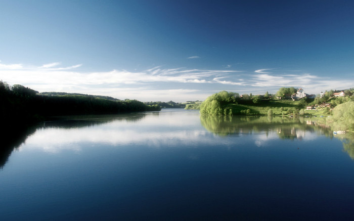 00954_lakeofgruyere_2560x1600