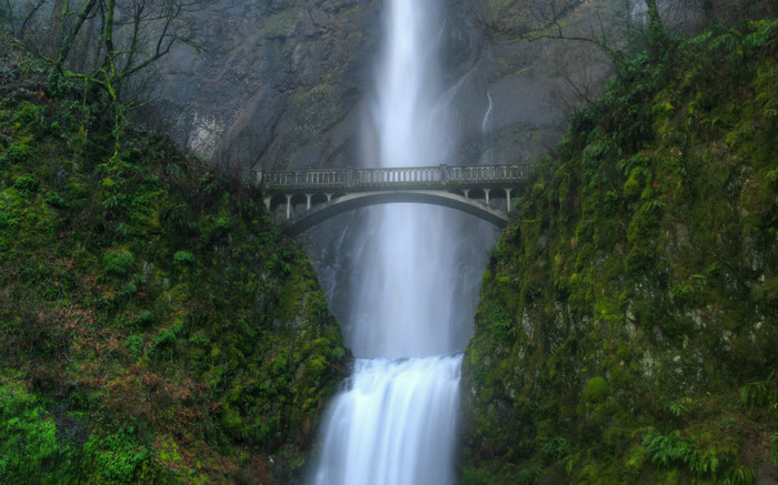 01149_multnomahfalls_2560x1600