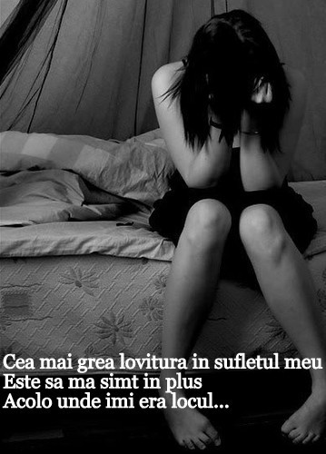 girl,sad-d6ff5a1f82314eb19146bfb44985f7b9_hvg