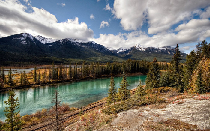 01447_banffnationalparkcanadianpacificrailway_2560x1600 - wallpapers peisaje