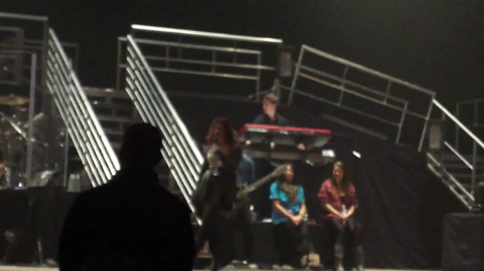 Demi Lovato _Believe In Me_ Hershey Soundcheck 11.19.2011 011