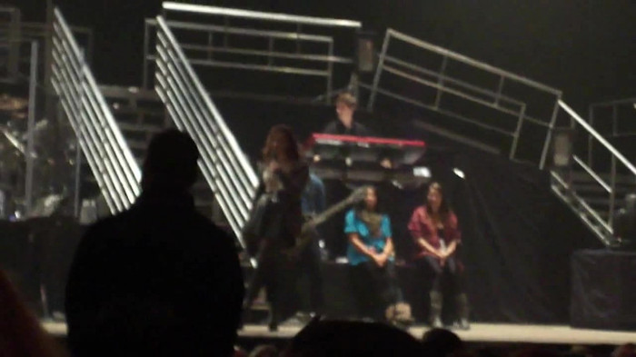 Demi Lovato _Believe In Me_ Hershey Soundcheck 11.19.2011 035