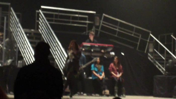 Demi Lovato _Believe In Me_ Hershey Soundcheck 11.19.2011 050