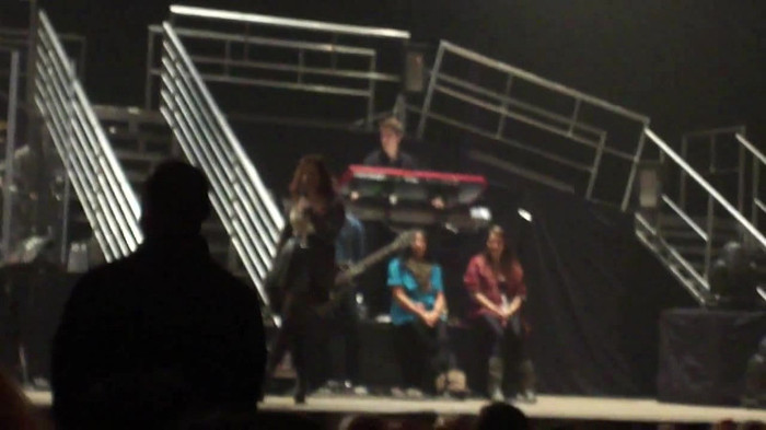 Demi Lovato _Believe In Me_ Hershey Soundcheck 11.19.2011 054