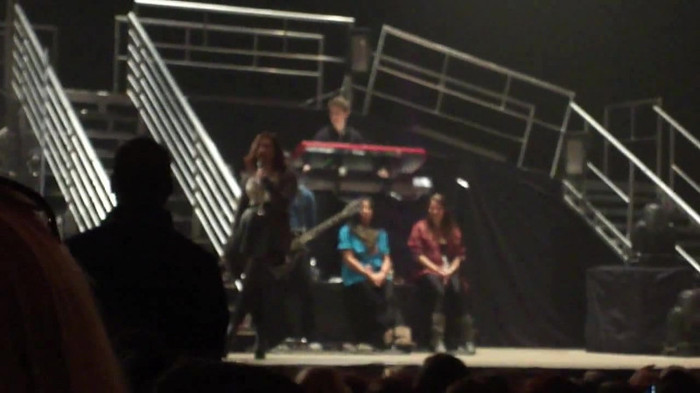 Demi Lovato _Believe In Me_ Hershey Soundcheck 11.19.2011 099