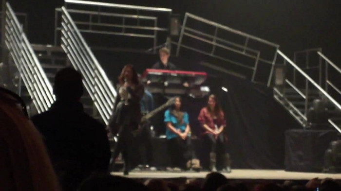 Demi Lovato _Believe In Me_ Hershey Soundcheck 11.19.2011 100