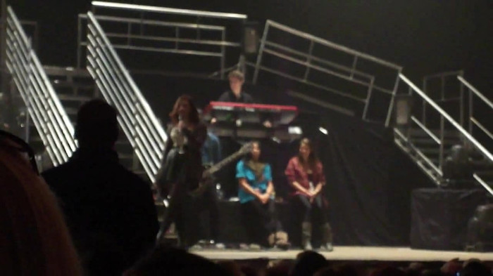 Demi Lovato _Believe In Me_ Hershey Soundcheck 11.19.2011 103
