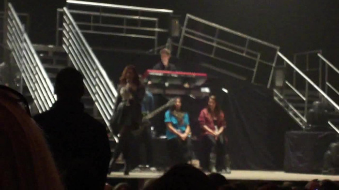 Demi Lovato _Believe In Me_ Hershey Soundcheck 11.19.2011 121