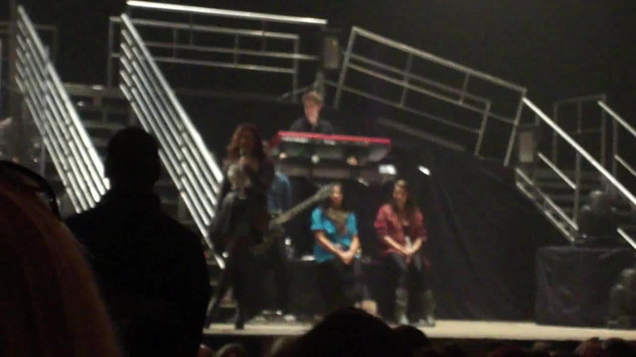 Demi Lovato _Believe In Me_ Hershey Soundcheck 11.19.2011 122