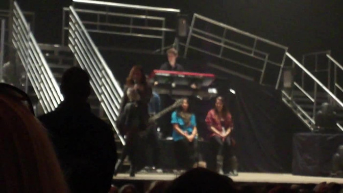 Demi Lovato _Believe In Me_ Hershey Soundcheck 11.19.2011 137