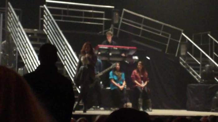 Demi Lovato _Believe In Me_ Hershey Soundcheck 11.19.2011 151