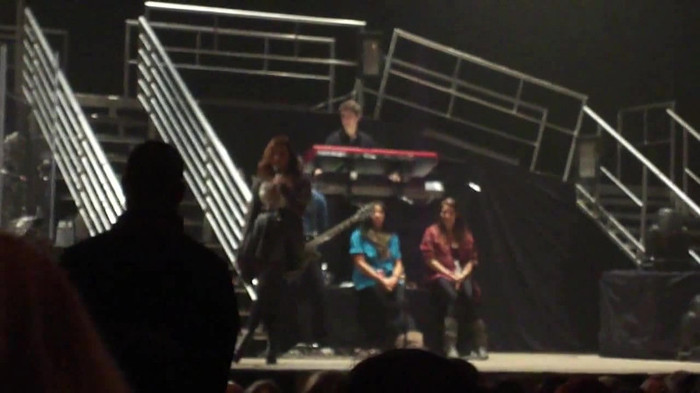 Demi Lovato _Believe In Me_ Hershey Soundcheck 11.19.2011 154