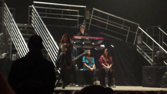 Demi Lovato _Believe In Me_ Hershey Soundcheck 11.19.2011 168