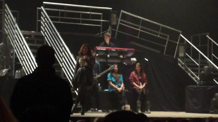 Demi Lovato _Believe In Me_ Hershey Soundcheck 11.19.2011 170
